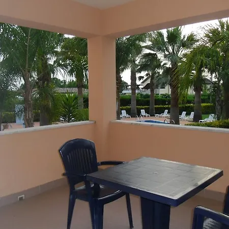 Lejlighedshotel Laura & 3*
